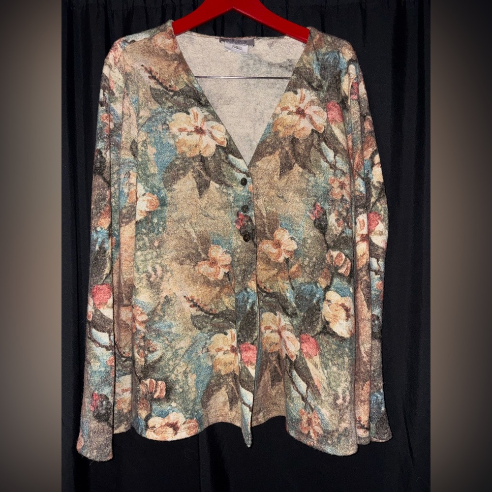 Vintage Vamp Floral Button-Up Women's Cardigan